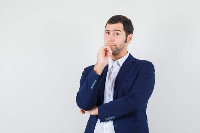 Construir na pessoa física ou jurídica entenda o mais econômico para 2026